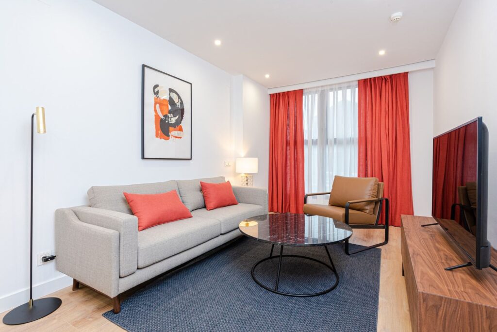 Reasons to choose a furnished rental home