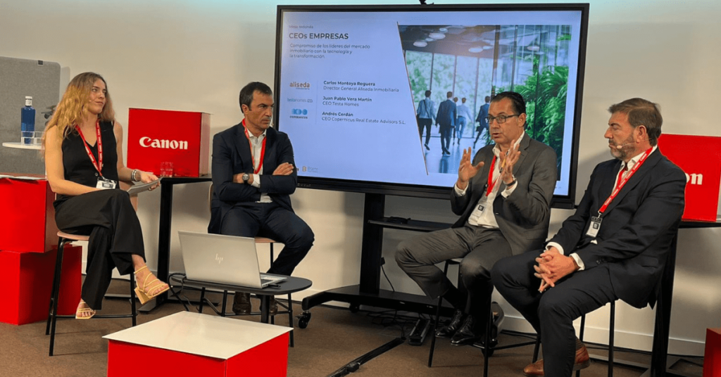 Juan Pablo Vera has attended the event organized by Canon and BrainsRE