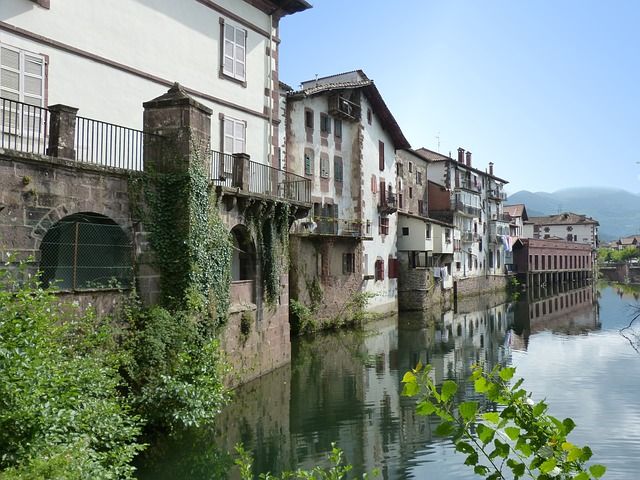 Viviendas en navarra: una provincia que te sorprenderá.