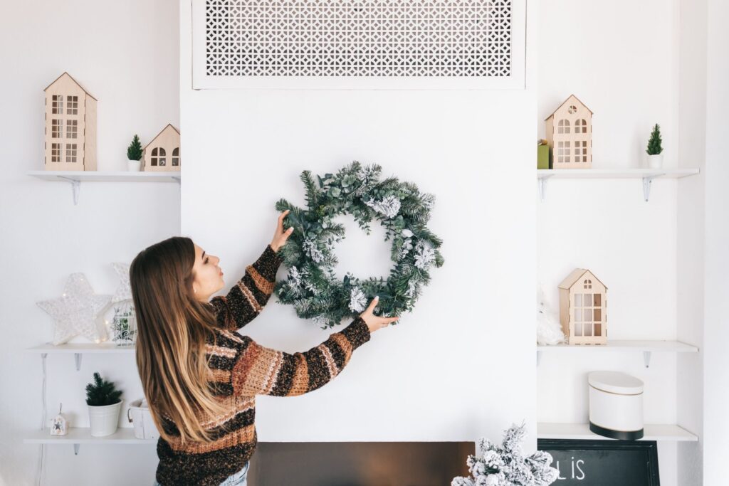 Christmas decorations for small spaces with Testa