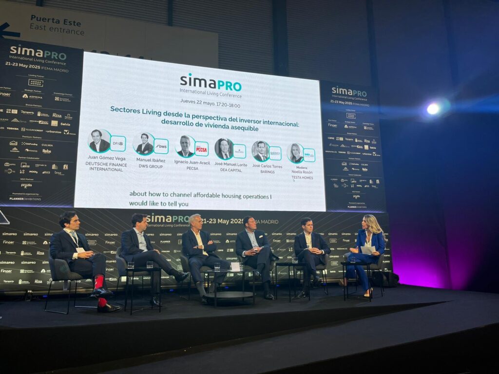 Noelia Rosón attended SIMA 2025