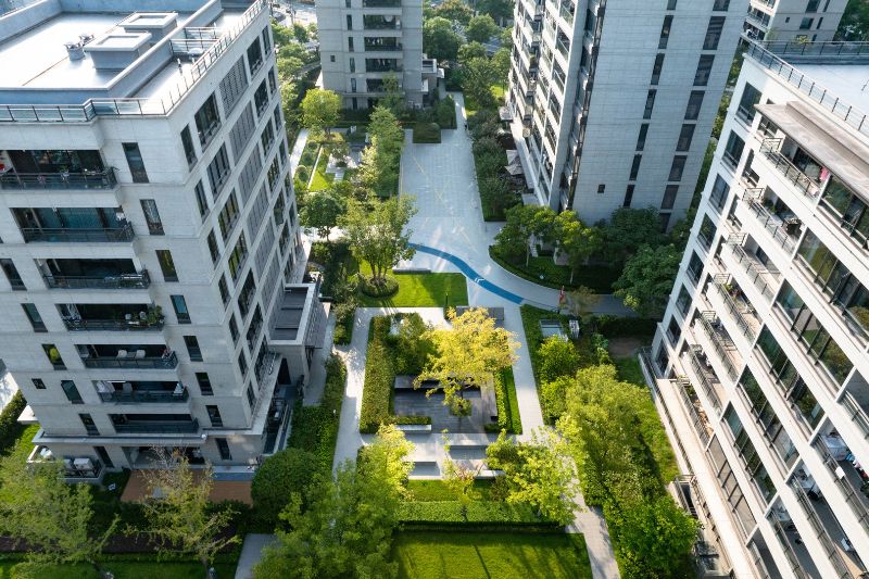 Urbanismo regenerativo que transforma barrios y mejora la vida de sus vecinos
